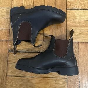 Blundstone Women’s Brown Chelsea Bootstraps
